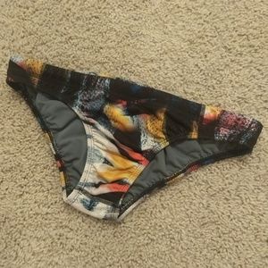 Large Sawyer Bottoms